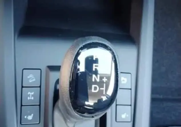 Angebotsdetails ISUZU D-Max Isuzu D-Max Double Cab LS weiß / grau