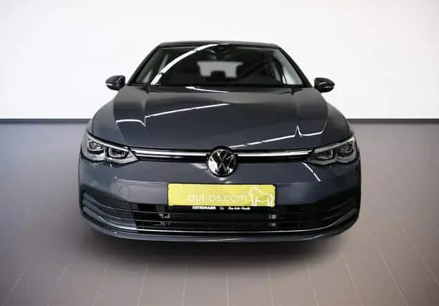Angebotsdetails Volkswagen Golf Golf VIII STYLE 2.0TDI 150PS ACC.AHK.KAMERA.NAVI+VC.LED.LKRD-HZG.SH Delfingrau Metallic