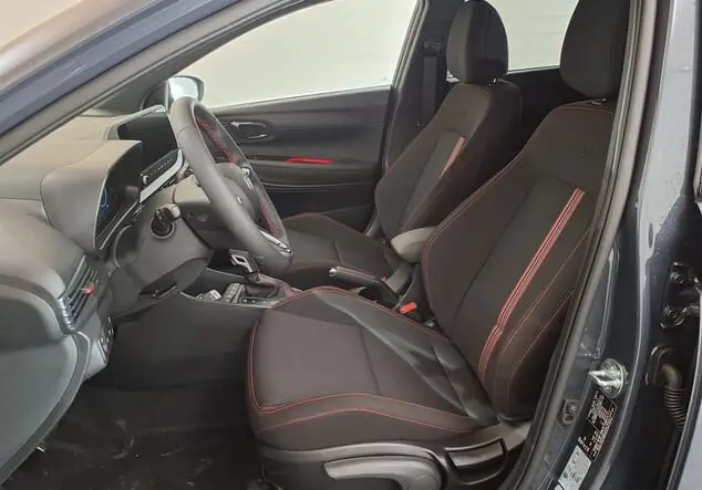 Angebotsdetails Hyundai i20 Hyundai i20 N-Line Style 1.0 T-GDI 74 kW (100 PS) 7-Gang-DSG Aurora Gray Pearl