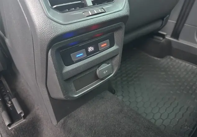 Angebotsdetails Volkswagen Tiguan 2.0 TSI Highline 4Motion Grau (Indiumgrau Metallic)