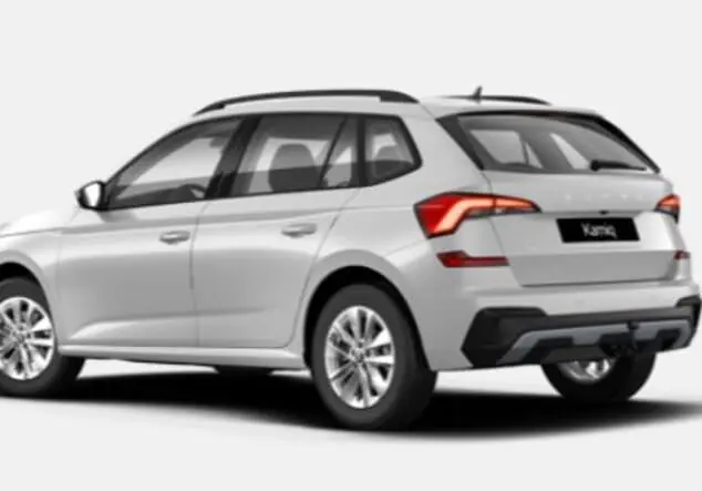 Angebotsdetails Skoda Kamiq Skoda Kamiq Selection 1.0 TSI 85 kW (116 PS) 7-Gang-DSG Brilliant Silber Metallic