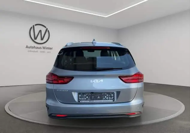 Angebotsdetails Kia Ceed Sportswagon Vision Silber ((CSS) LUNARSILBER MET.)