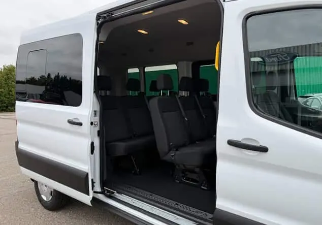 Angebotsdetails Ford Transit Kastenwagen Kombi V363 350L2 Weiß