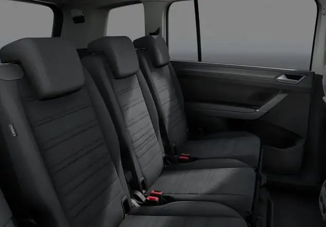 Angebotsdetails Volkswagen Touran Volkswagen Touran Highline R-Line 1.5 TSI 110 kW (150 PS) 7-Gang-DSG Onyx-Weiß Perleffekt