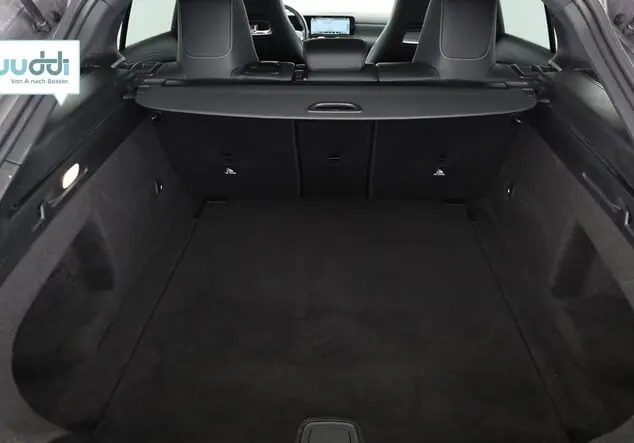 Angebotsdetails Mercedes-Benz CLA 200 Shooting Brake grau, schwarz