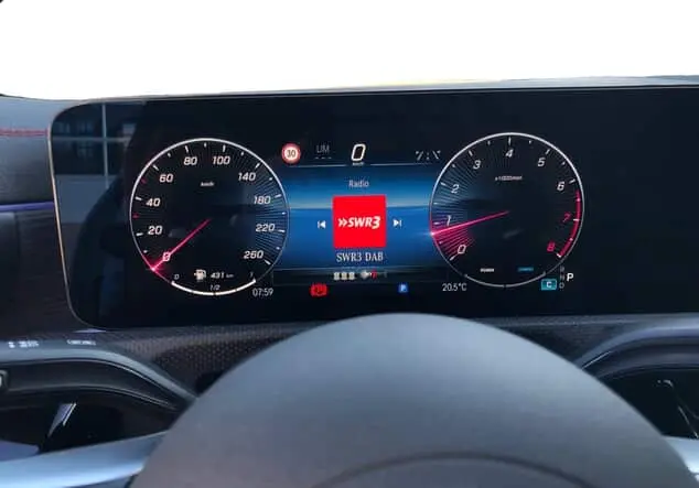 Angebotsdetails Mercedes-Benz CLA 180 Shooting Brake ++sofort verfügbar++ weiß unilack polarweiß