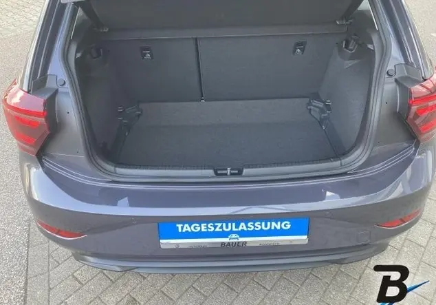 Angebotsdetails Volkswagen Polo 1.0 TSI Move IQ Light App ParkAss Cockpit Grau