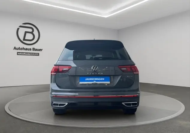 Angebotsdetails Volkswagen Tiguan 2.0TDI R-Line 4Motion IQ-Drive Rf Grau (Delfingrau Metallic)