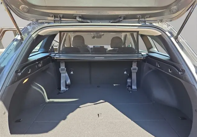 Angebotsdetails Kia Ceed Sportswagon 1,5 T-GDI Vision Komf. Kli Grau ((H8G) DARK PENTA METAL M)