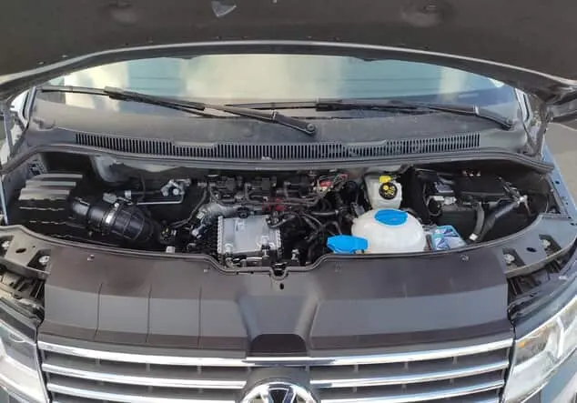 Angebotsdetails Volkswagen T6.1 Multivan Generation SiX 2.0 TDI 4Mot. Grau (Indiumgrau met.)