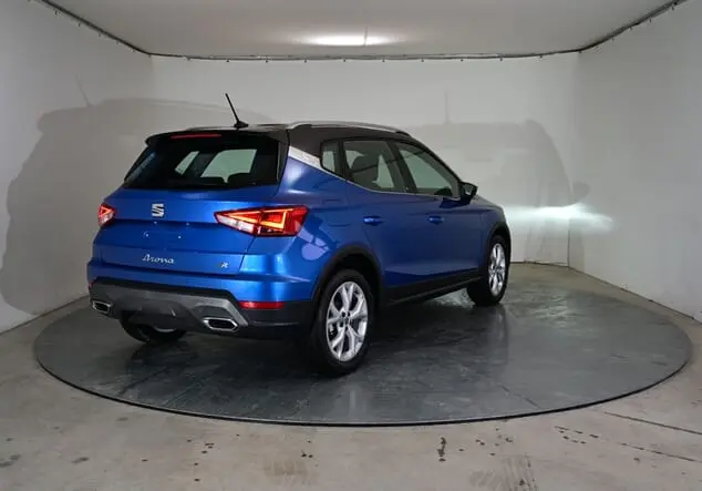 Angebotsdetails Seat Arona Seat Arona FR 1.5 TSI 110 kW (150 PS) 7-Gang-DSG Saphire Blau Metallic