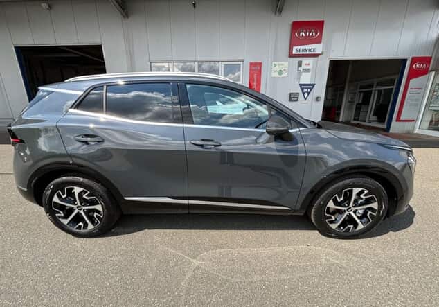 Angebotsdetails Kia Sportage 48V 2WD DCT SPI DRIVE SOUND Grau ((H8G) PENTA METAL M)