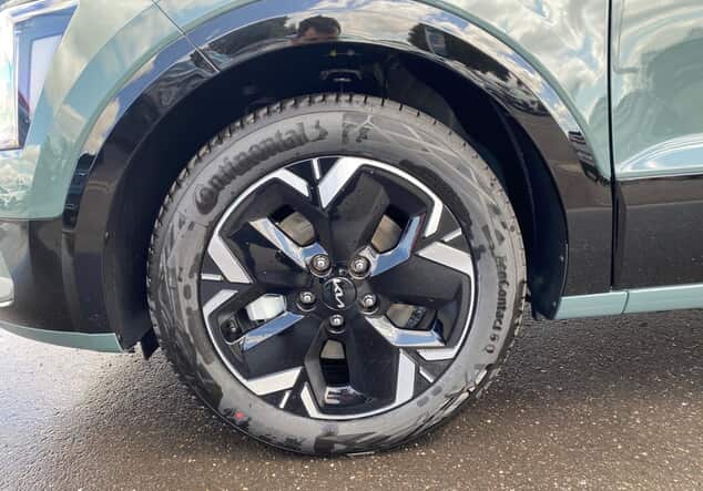 Angebotsdetails Kia Niro EV Vision 64,8-kWh-Batterie Wärmepumpe Grün