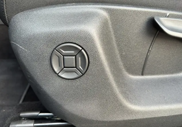 Angebotsdetails Volkswagen Tiguan 2.0TDI Life RfK HeadUp GrÃ¼n (Cipressino-GrÃ¼n Metallic)