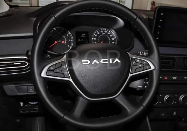 Angebotsdetails Dacia Sandero Stepway Extreme TCe 110 NAVI Perlmutt-Schwarz (Schwarz)