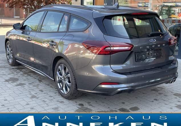 Angebotsdetails Ford Focus Turnier 1.5 EcoBlue ST-Line*Automatik* Magnetic-Grau (Metallic)