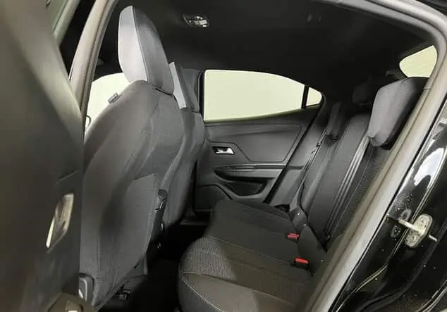 Angebotsdetails Opel Mokka Opel Mokka Edition 1.2 Direct Injection Turbo 96 kW (130 PS) 8-Gang Automatikgetriebe Karbon Schwarz Metallic