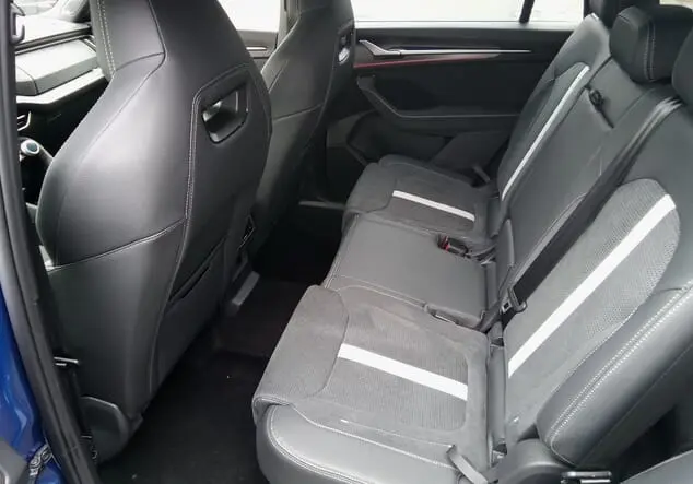 Angebotsdetails Skoda Kodiaq Skoda Kodiaq Sportline 2.0 TDI 142 kW (193 PS) 7-Gang-DSG Race-Blau Metallic