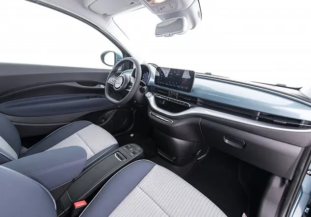 Angebotsdetails Fiat 500e ICON glacier blue metallic