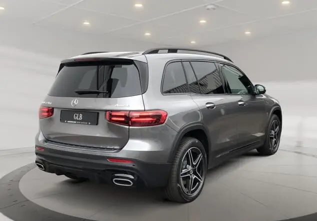 Angebotsdetails Mercedes-Benz GLB 220 d 4MATIC ++sofort verfügbar++ Graulack mountaingrau