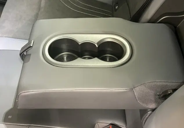 Angebotsdetails Volkswagen ID.4 Pro 82 kWh KLIMA NAVI ALU WeiÃ (GletscherweiÃ Metallic)