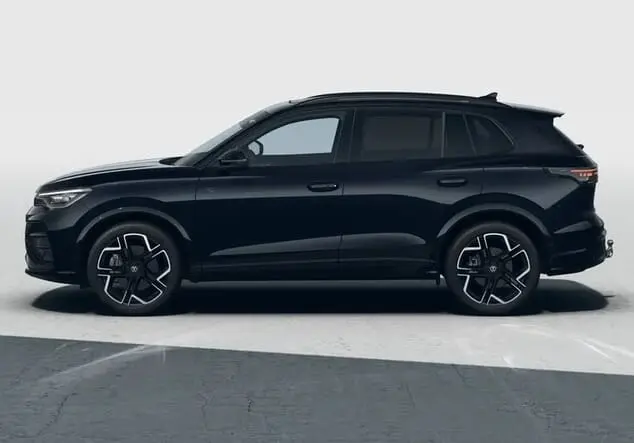 Angebotsdetails Volkswagen Tiguan Volkswagen Tiguan R-Line 2.0 TSI 195 kW (265 PS) 7-Gang-DSG 4MOTION Grenadillschwarz Metallic