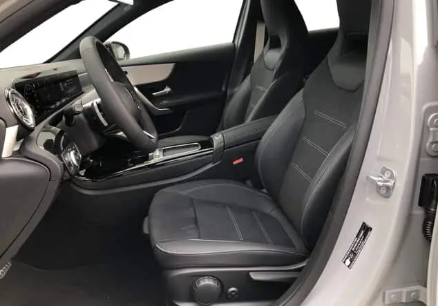 Angebotsdetails Mercedes-Benz A 180 Kompaktlimousine ***Edition*** SONDERLACKIERUNG Grau manufaktur lack manufaktur alpingrau uni