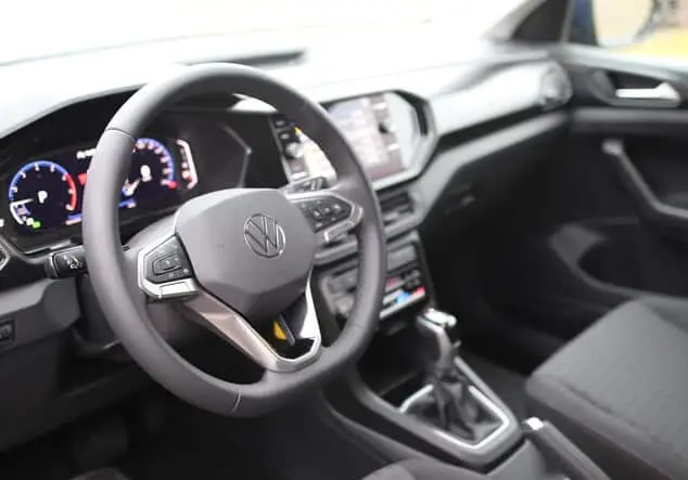 Angebotsdetails Volkswagen T-Cross 1.0 TSI LIFE *ACC*Kamera*APP Reef Blue Metallic