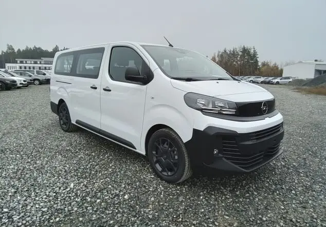 Angebotsdetails Opel Vivaro Opel Vivaro Kombi 9-Sitzer Lang 2.0 BlueHDi 180 130 kW (177 PS) 8-Gang Automatikgetriebe Arktis Weiß