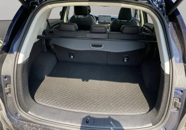 Angebotsdetails Elaris BEO 86 kW Innovationspaket LEDER ALU Blau (dunkelblau)