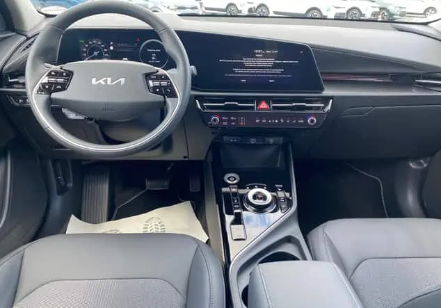 Angebotsdetails Kia Niro EV Vision 64,8-kWh-Batterie Wärmepumpe Grün