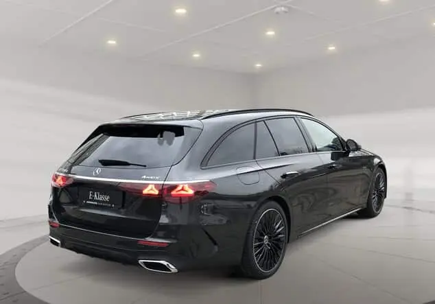Angebotsdetails Mercedes-Benz E 220 d 4MATIC T-Modell Night Paket Graulack graphitgrau