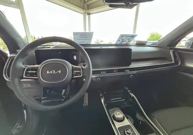 Angebotsdetails Kia Sorento Platinum 4WD 7Sitzer GD Premium Grau ((AGT) INTERSTELLAR GREY M)