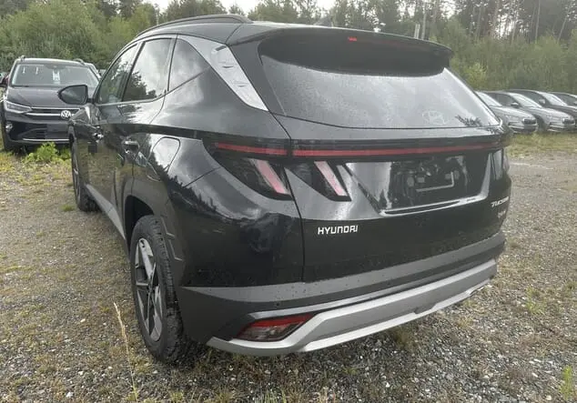 Angebotsdetails Hyundai TUCSON Hyundai Tucson GO! Plus 1.6 T-GDi HEV 6-Gang Automatikgetriebe 4WD Abyss Black