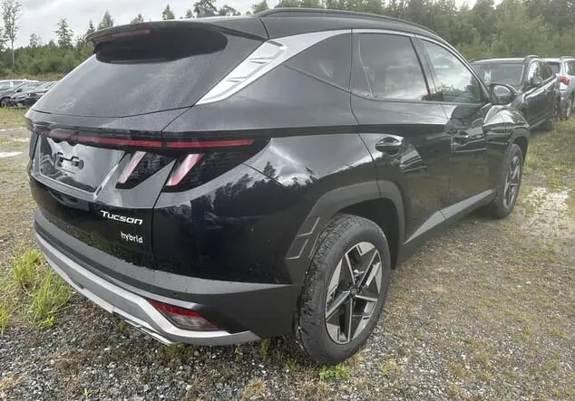 Angebotsdetails Hyundai TUCSON Hyundai Tucson GO! Plus 1.6 T-GDi HEV 6-Gang Automatikgetriebe 4WD Abyss Black