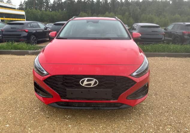 Angebotsdetails Hyundai i30 Kombi Hyundai Wagon Family 1.5 T-GDI MHEV 103 kW (140 PS) 7-Gang-DSG Frontantrieb Engine Red