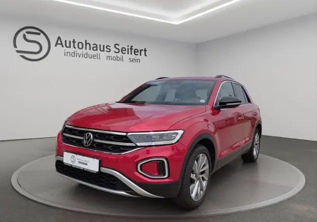 Angebotsdetails Volkswagen T-Roc Move Rot (Kings Red Metallic)
