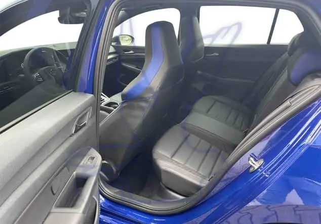Angebotsdetails Volkswagen Golf R-Performance 20 Years Edition 333 PS Lapizblau