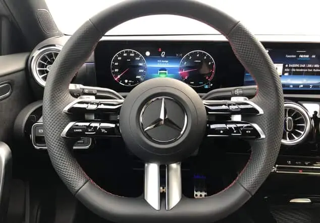 Angebotsdetails Mercedes-Benz A-Klasse 180 ++sofort verfügbar++ Metalliclack hightechsilber