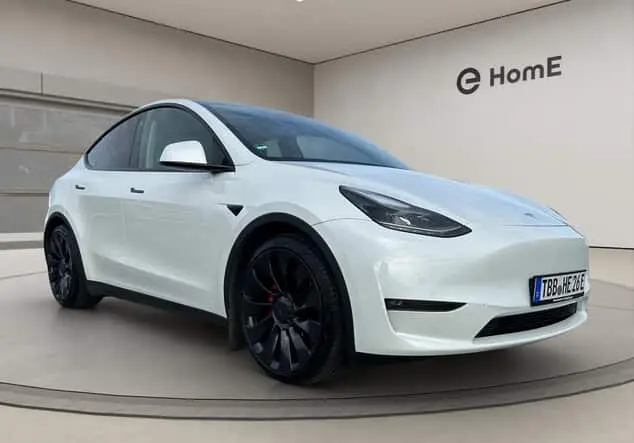 Angebotsdetails Tesla Model Y Performance weiß