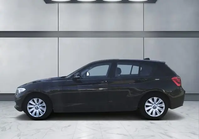 Angebotsdetails BMW 1er 118d, Schaltgetriebe, PDC, Sitzheizung Schwarz Uni