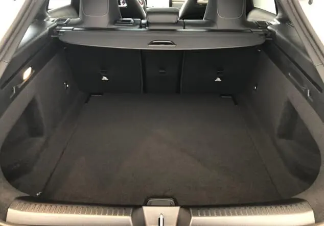 Angebotsdetails Mercedes-Benz CLA 200 Shooting Brake ++verfügbar ab 27.09.2025++ Grau manufaktur lack manufaktur alpingrau uni