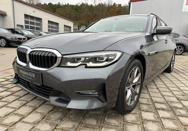 Angebotsdetails BMW 3er 320 d xDrive Sport Line 360° AppleCar, LED, Mineralgrau Metallick