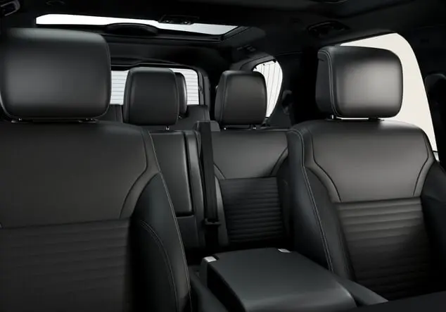 Angebotsdetails Land Rover Discovery D350 Dynamic SE Eiger Grey