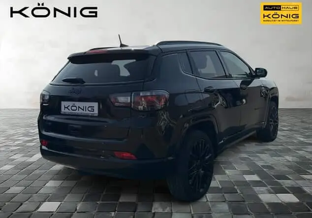 Angebotsdetails Jeep Compass PHEV MY 22 Upland schwarz