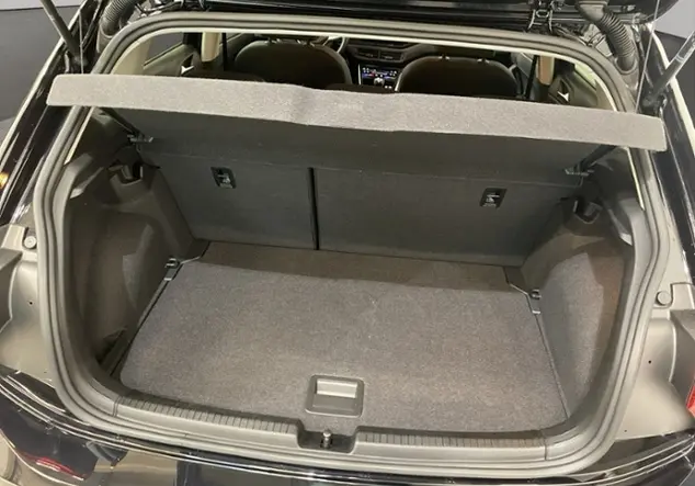 Angebotsdetails Volkswagen Polo 1.0 TSI Life / Schwarz (Deep Black Perleffekt)