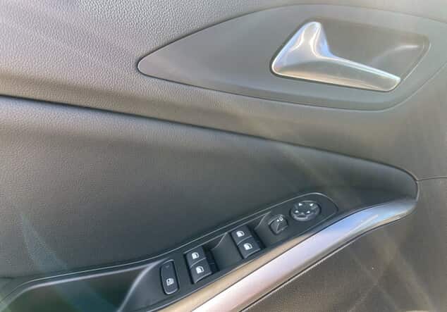 Angebotsdetails Opel Grandland Plug-In Hybrid Elegance LED/NAVI/SHZ Diamant Schwarz (M2)
