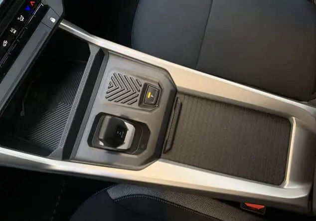 Angebotsdetails Dacia Bigster Journey HYBRID 155 Blau Metallic