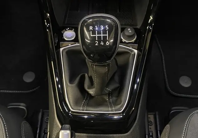 Angebotsdetails Volkswagen T-Cross R-Line 1.0 TSI KLIMA NAVI ALU Silber (Reflexsilber Metallic)