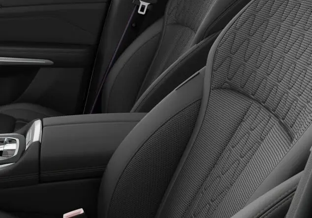 Angebotsdetails BMW X7 xDrive40d M Sportpaket Black Sapphire metallic